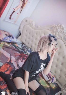 丰满迷人的老师少妇电影_超清电影完整版