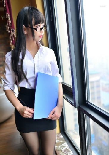 奈奈美岬被老人中出在线播放_免费在线观看