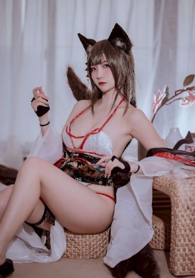 刘艳的第八部小说在线阅读_DVD国语在线观看